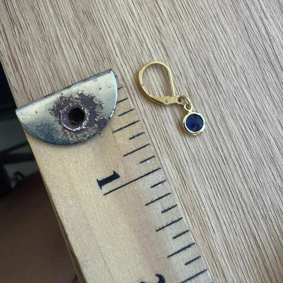 Vintage Gold Tone Drop Earrings with Blue Crystal - Picture 6 of 7